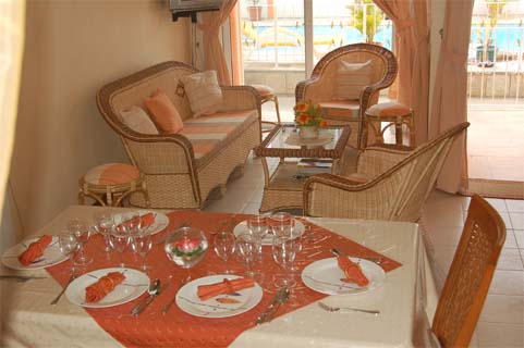 Living & Dinning Room